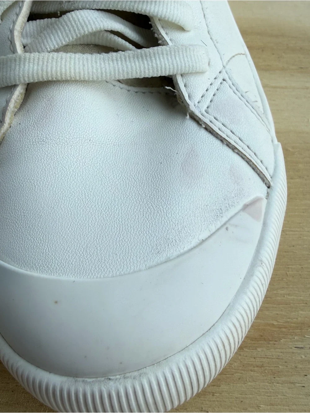 Dr. Scholl's Time Off White Faux Leather Lace-Up Casual Sneakers Women’s Size 7M